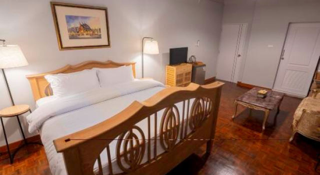 Полулюкс Baan Batra Heritage Suite