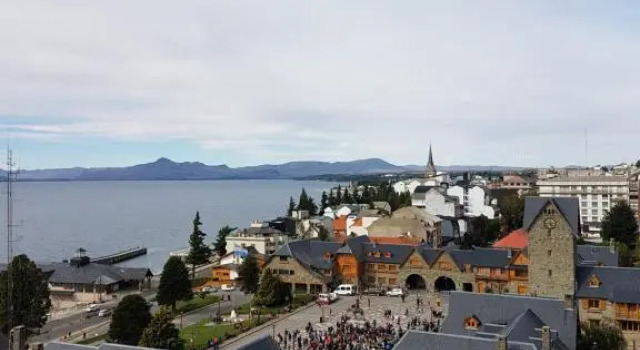 Center Suites Bariloche, Забронировать Отель Отели в центре Сан-Карлос-де-Барилоче, в центре