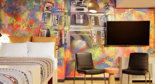 Четырёхместный номер Standard Moxy Richmond Downtown