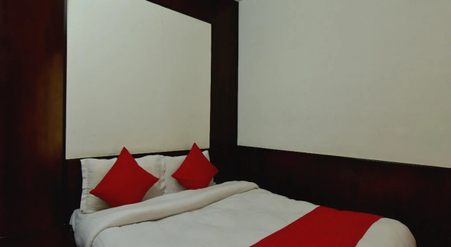 Люкс Standard OYO 22664 Hotel Whispering River