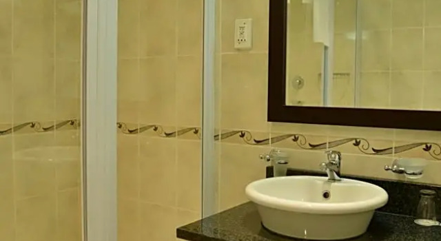 Standard Single quarto Cumberland Hotel Worcester