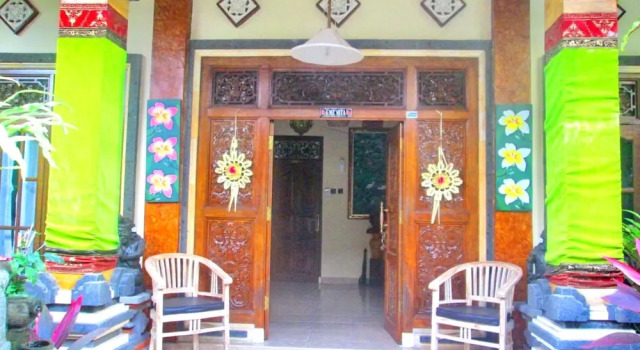 Семейный номер Standard с 2 комнатами с балконом Ume Sita Home Stay