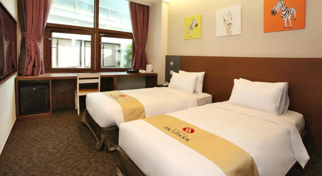 Hotel Skypark Myeongdong II