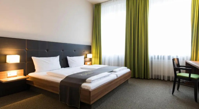 Двухместный номер Standard RiKu HOTEL Neu-Ulm