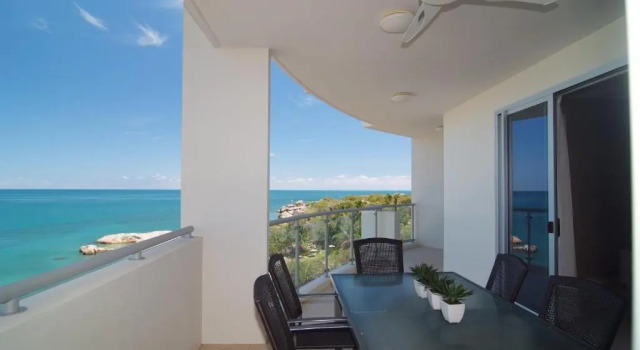 Апартаменты c 1 комнатой Coral Cove Apartments - Absolute Beachfront Resort Bowen