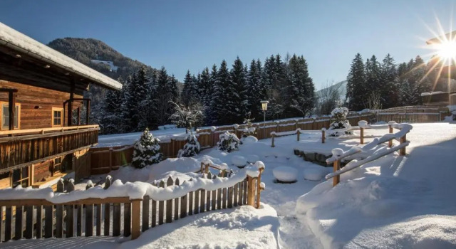Bergchalet Rauchenhof, Book Chalet Hotels in Alpbach Valley with a Pool, Swimming Pool