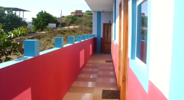Трёхместный номер Standard Hostal Alcazaba