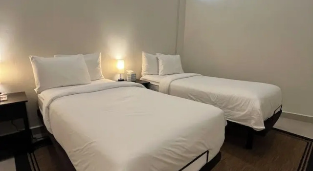 Люкс Deluxe The Looking Glass Hotel