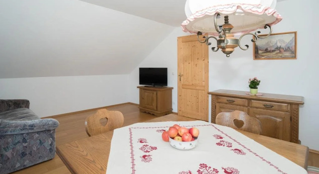 Haus Kendlinger, Rezerwuj Hotel Hotele w Salzburg z parkingiem, Parking