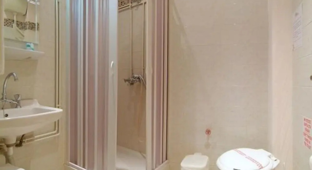 Одноместный номер Standard с балконом и с видом на город Hotel Varonos
