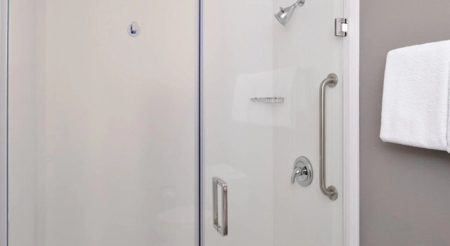 Двухместный люкс с 2 комнатами Courtyard Beaumont