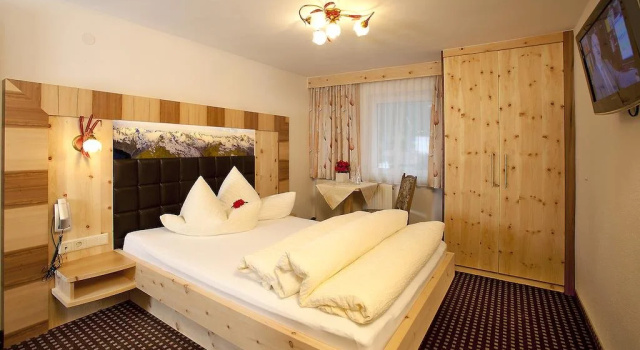 Genusshotel Alpenblick, Забронировать Отель Бизнес-отели Ferienregion Imst, 4* 5*