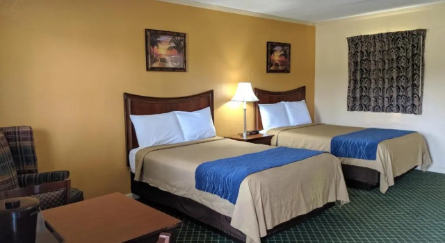 Четырёхместный номер Standard Cheerio Inn - Glennville