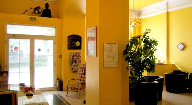 Hotel Berlioz EuroAirport Basel - Mulhouse - Freiburg, Book Hotel 3-Star Hotels in Haut-Rhin, 3*