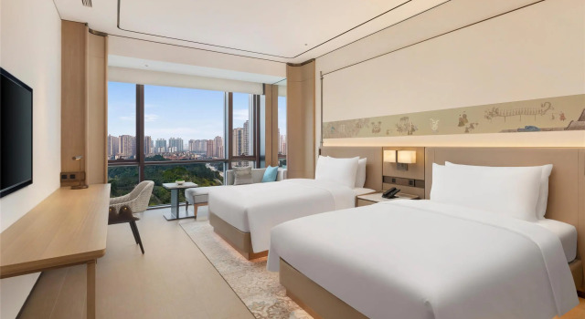 Двухместный номер Deluxe Doubletree By Hilton Zigong