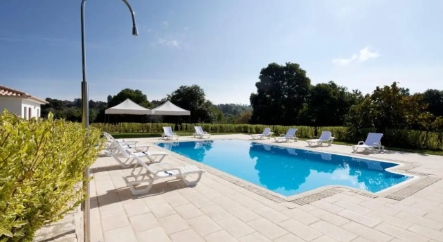 Коттедж с 3 комнатами Quinta Do Sobral