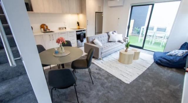 Апартаменты Newly Built central city 2 bed