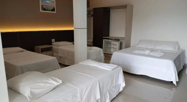 Четырёхместный номер Standard Hotel BHS