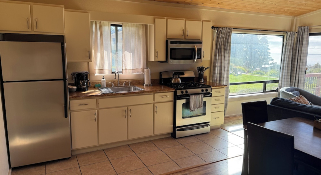 Коттедж Deluxe Cottages at Little River Cove