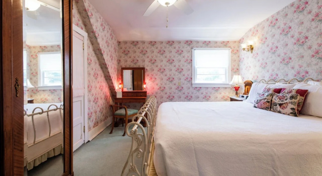 Люкс Deluxe Central Park Bed & Breakfast