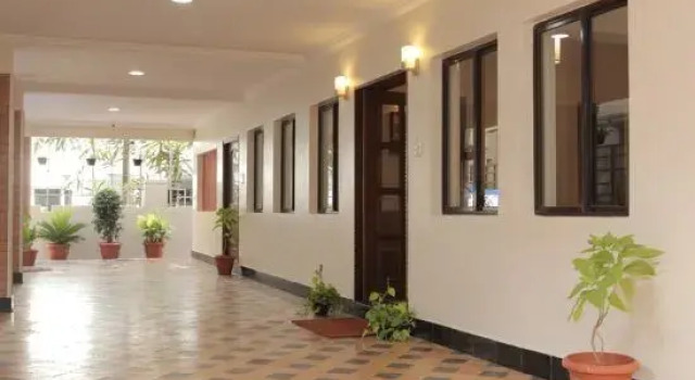 Our Nest Service Apartment, Rezerwuj Apartament Somajiguda 