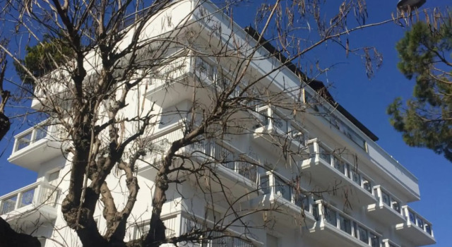 Hotel Residence Veliero, Забронировать Отель Отели Риччоне 4 звезды, 4*