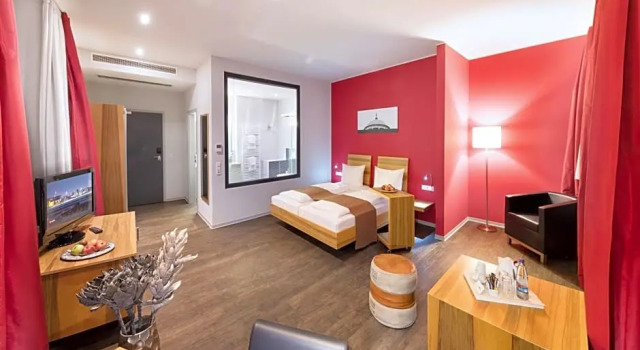 Номер Deluxe AMH Airport-Messe-Hotel Stuttgart