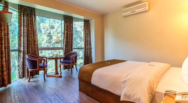 Полулюкс 44 Vip Hotel