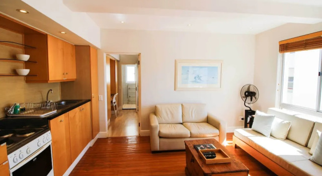 Village Apartment Apartment Large c 1 комнатой Camps Bay Village - Beach View Apartments