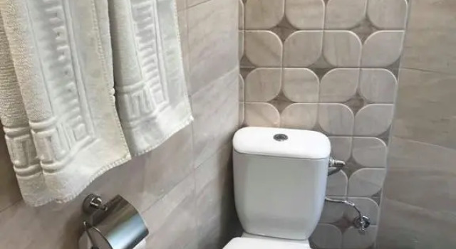 Люкс Vromos Guest Rooms