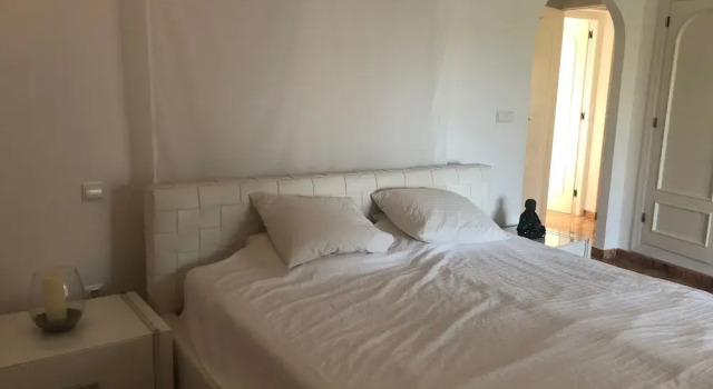 Luxury 5 Bed Mountain Views Heated Pool Games Room, Забронировать Отель Ла-Сабатера 