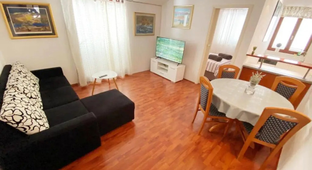 Apartman Beus, Забронировать Апартаменты/квартира Апартаменты Макарска, рядом с Набережная Рива (Макарска), Апартаменты/квартира