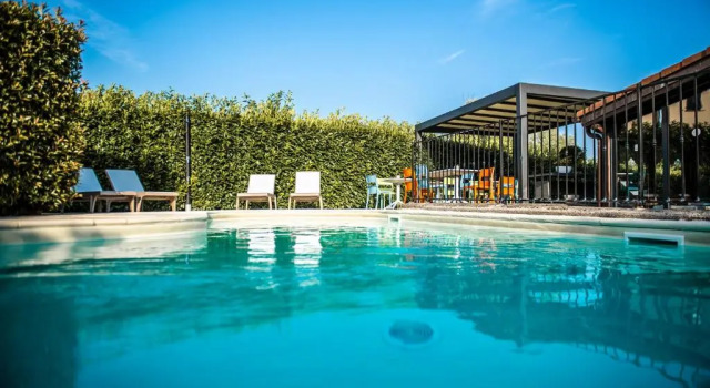 Il Nido Nella Bionda, Book Hotel Brugnato Ligurien