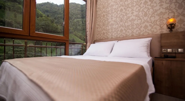 Семейный номер Standard Hanedan Suit Hotel