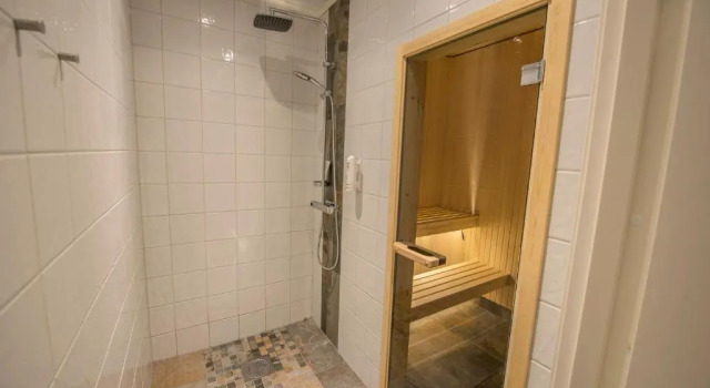 Апартаменты Pinetree Lodge