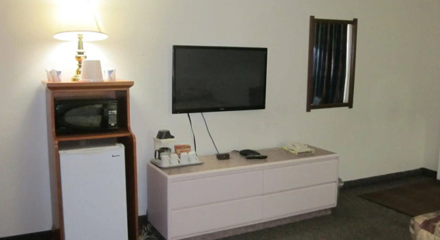 Chinook Motel
