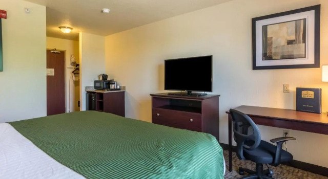 Номер Standard Cobblestone Hotel & Suites - Erie