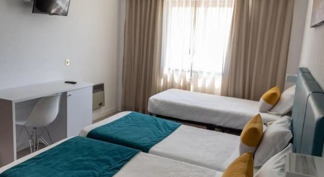 Трёхместный номер Standard Hotel Santa Cecília