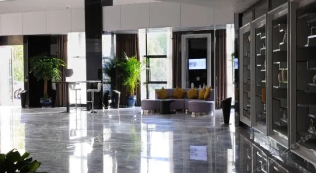 Lavande Hotel Wuhan Railway Station Branch, Book Hotel Wuhan Hubei