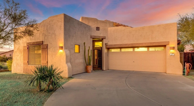 Desert Trail Lane 3 Bedroom Home