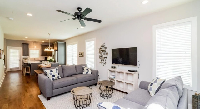 Kline Ave Nashville Home Unit B - 3 Br Condo