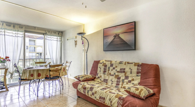 Apartment Les Maisons sur la Plage-3 by Interhome, Book Apartment Hotels in Aude with a Pool, Swimming Pool