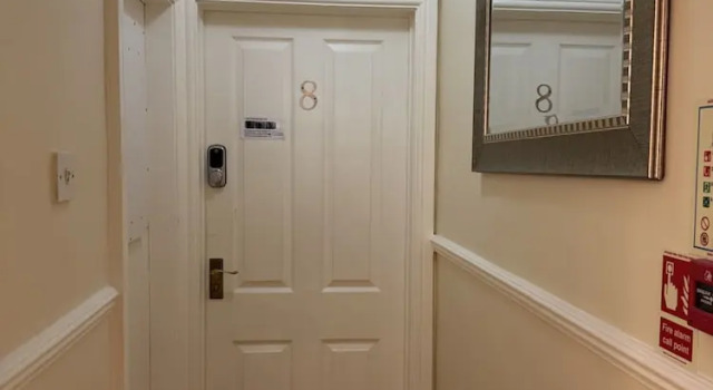 Номер Deluxe Diamonds Guest House