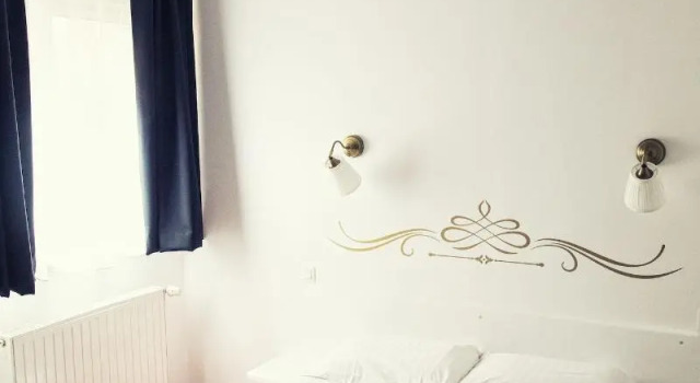 The Old Hotel Ravel