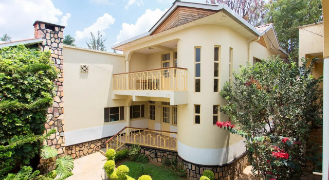 IRIS Guesthouse