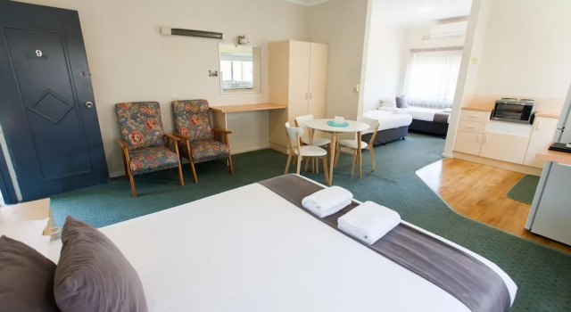 Семейный номер Deluxe Jasmine Lodge Motel