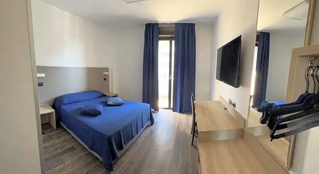 Deluxe Zimmer Tiby Hotel