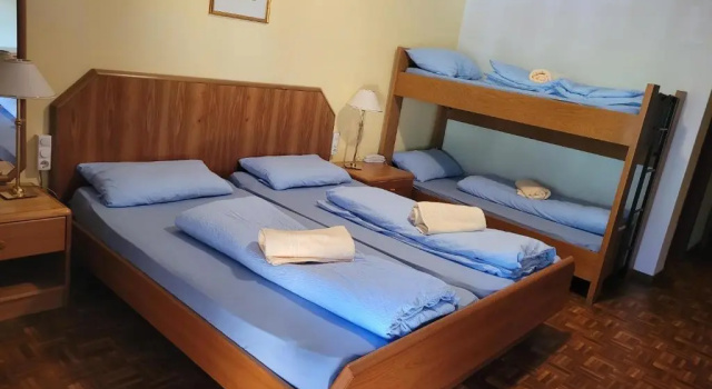 Четырёхместный номер Standard Appartements Pension Sonia