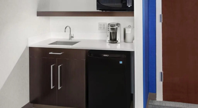 Люкс Deluxe Holiday Inn Express South Portland by IHG