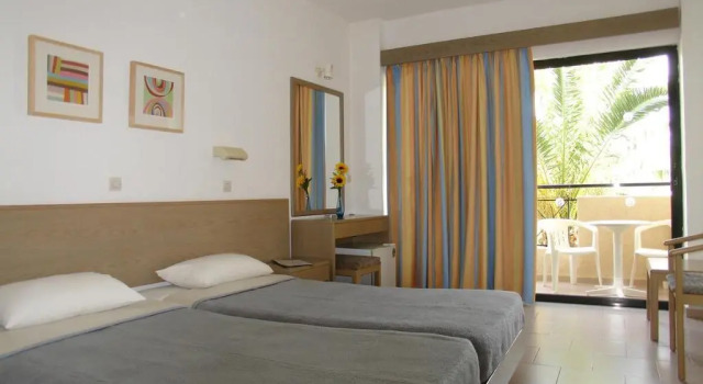 Двухместный номер Summerland Hotel & Bungalows